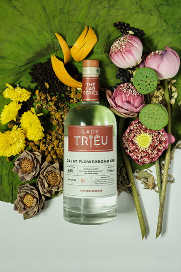 Lady Trieu Dalat Flowerbomb Gin 趙妃 大叻花炸藥 (紅)
